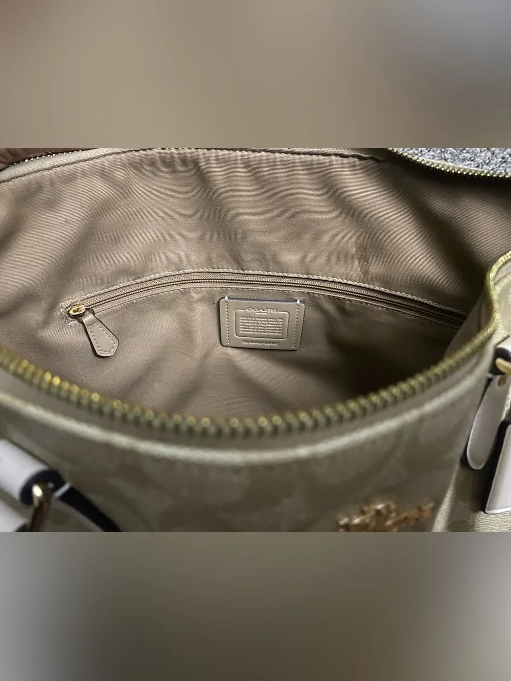 Classic Signature Coach Tote Bag in Light Beige and White